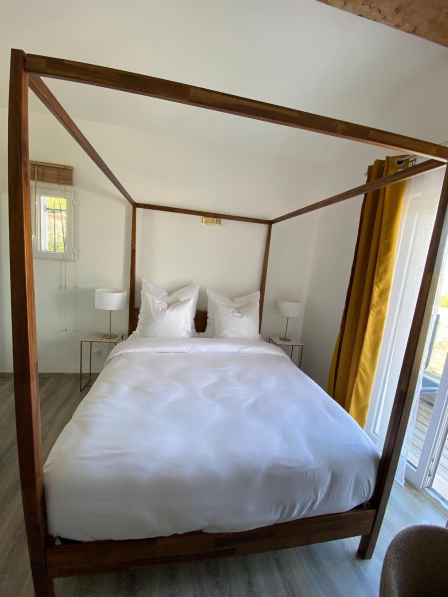 O Bain Soleil Bed & Breakfast Bourg-Saint-Andeol Exterior photo